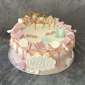 Macaron driptaart versie 1