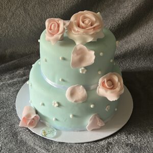 004 Klassieke bruidstaart handgemaakte rozen